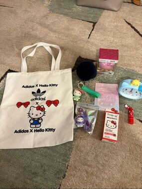 Hello Kitty Bundle ❤️